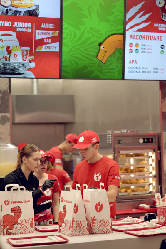 b.Tyranozaur ziua 2 - 22