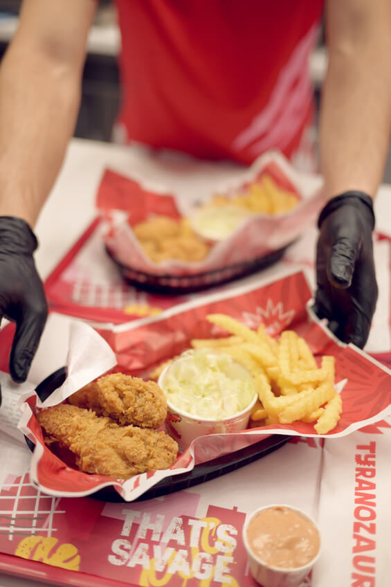 b.Tyranozaur ziua 2 - 370